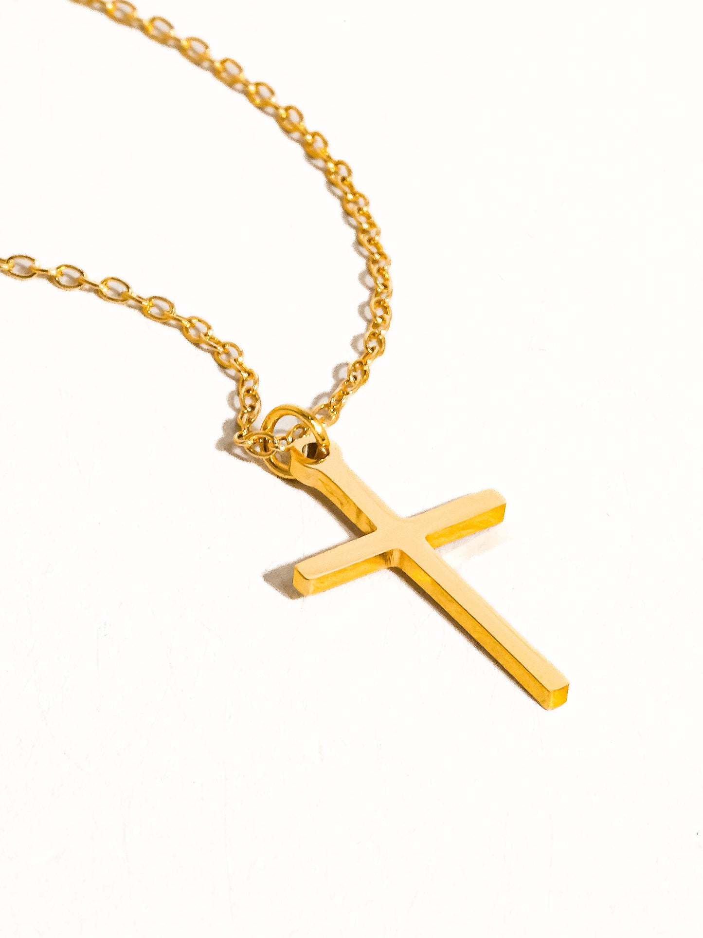 Tirza 18K Gold Non-Tarnish Small Cross Necklace: Yellow Gold