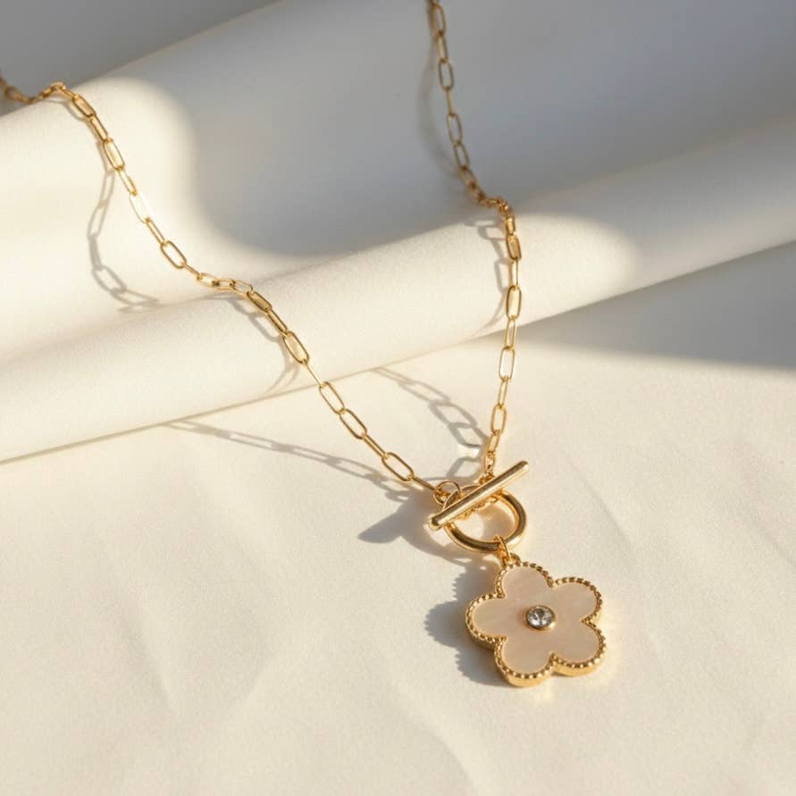 Flower Mother of Pearl Pendant with Toggle Chain Necklace: Gold
