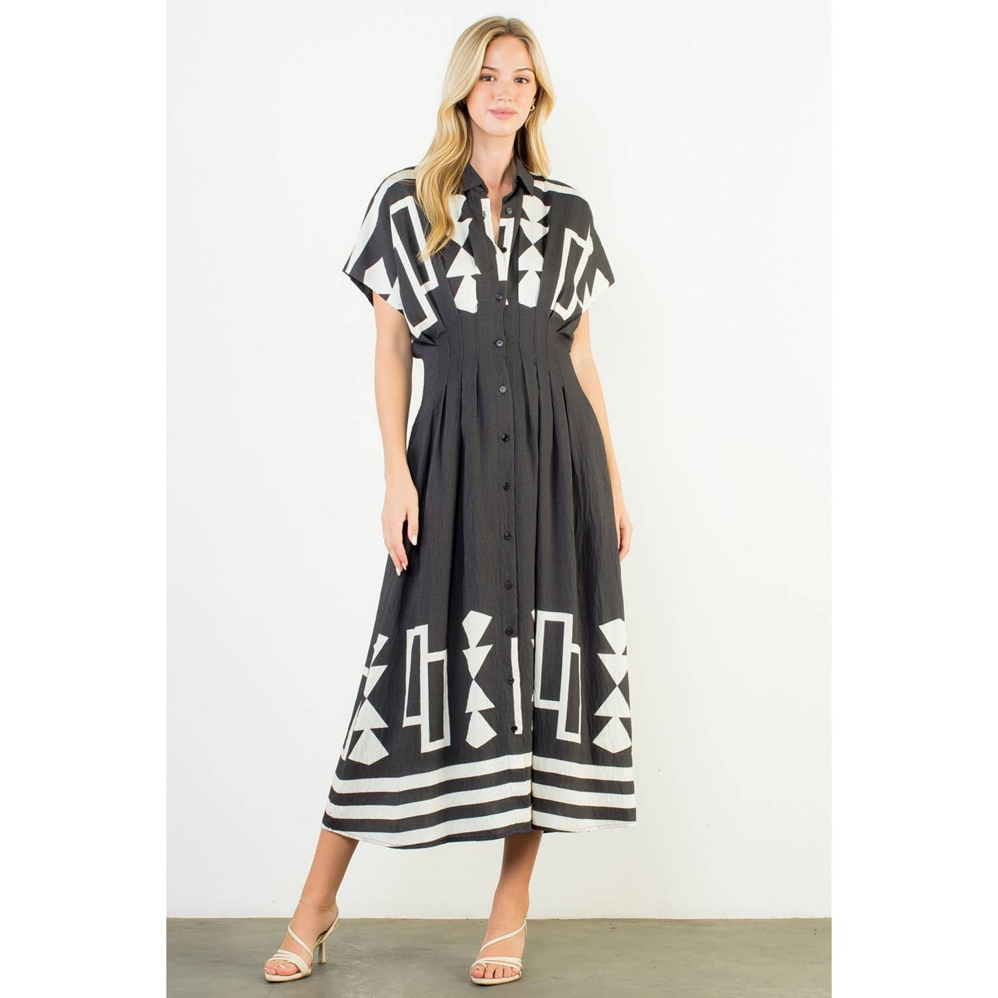 Button Down Geo Print Midi Dress: BLACK