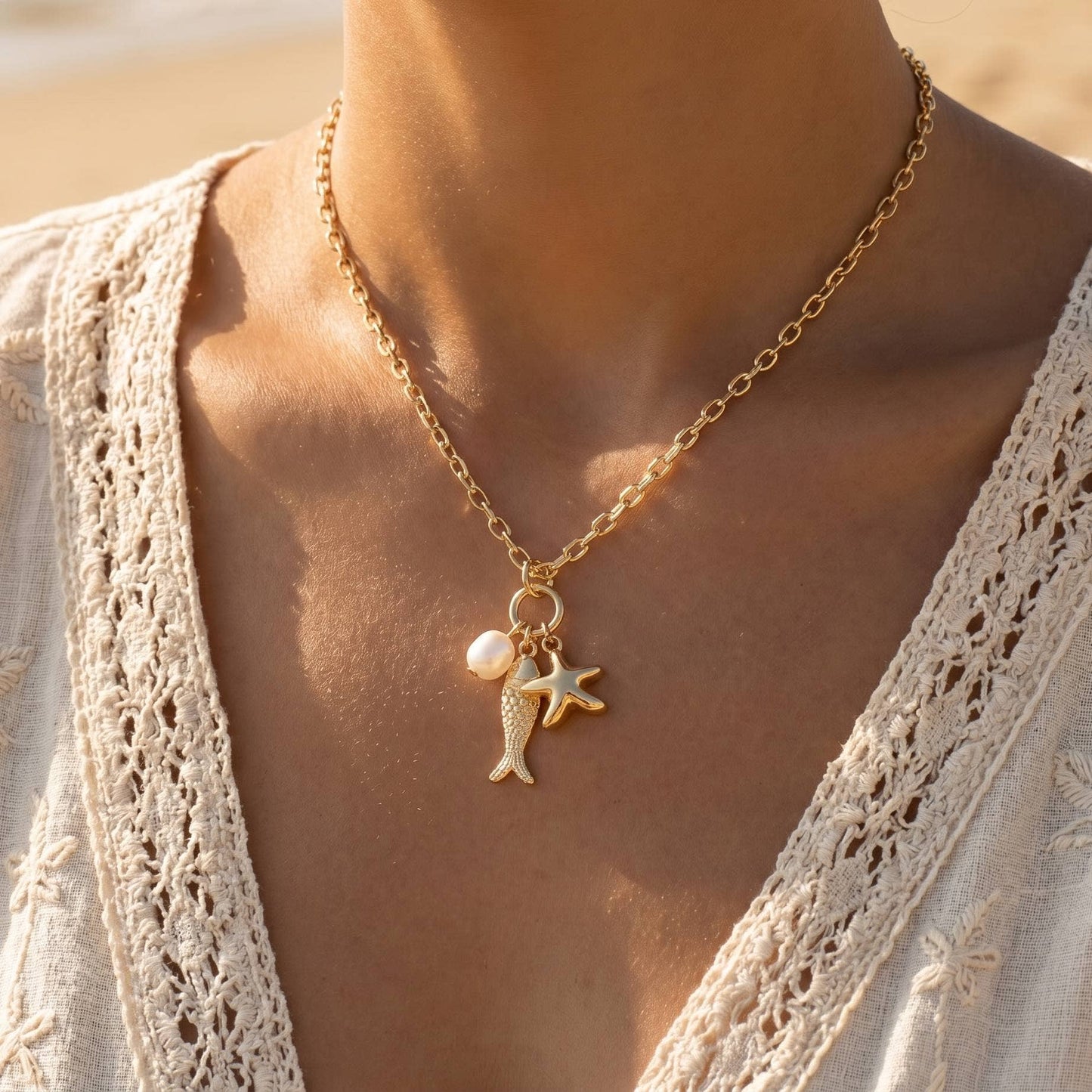 Fish Pearl And Starfish Pendants Necklace: GDCRM