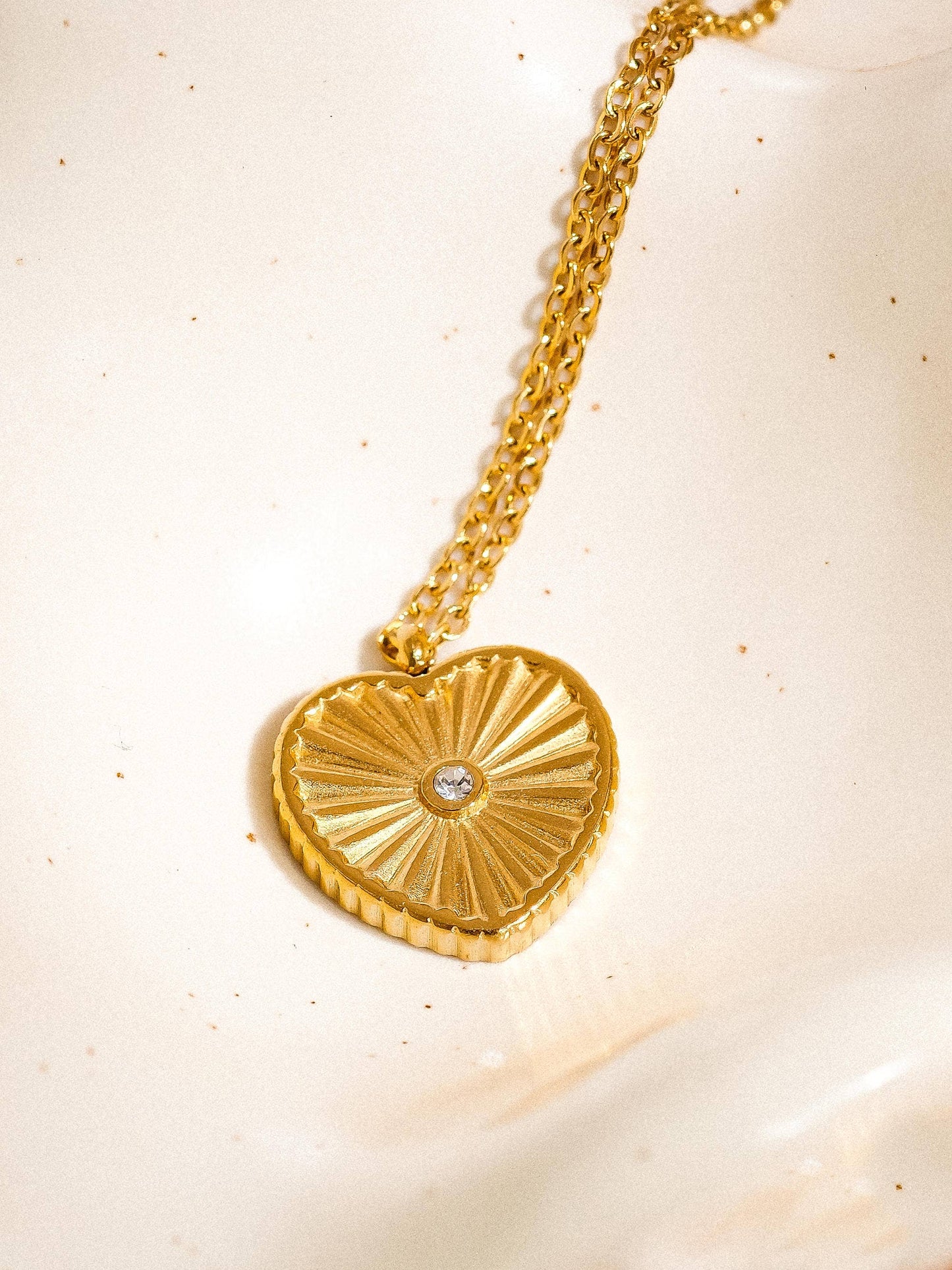 Aspyn 18K Non-Tarnish CZ Heart Necklace: Yellow Gold