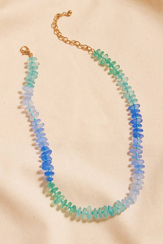 Organic Shaped Faux Seaglass Beaded Short Necklace: TQ / ONE