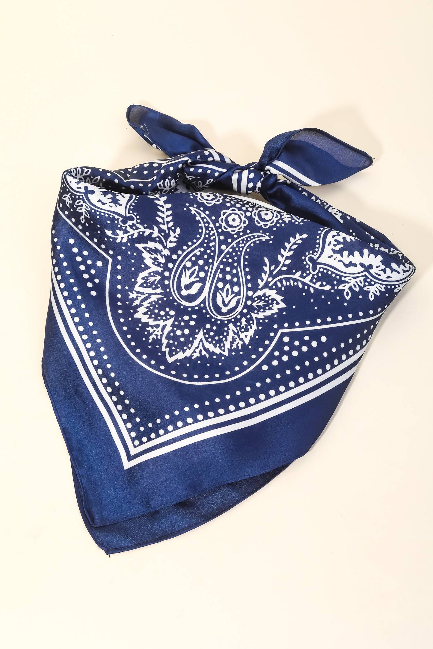 Light Paisley Design Square Bandana Scarf: NV