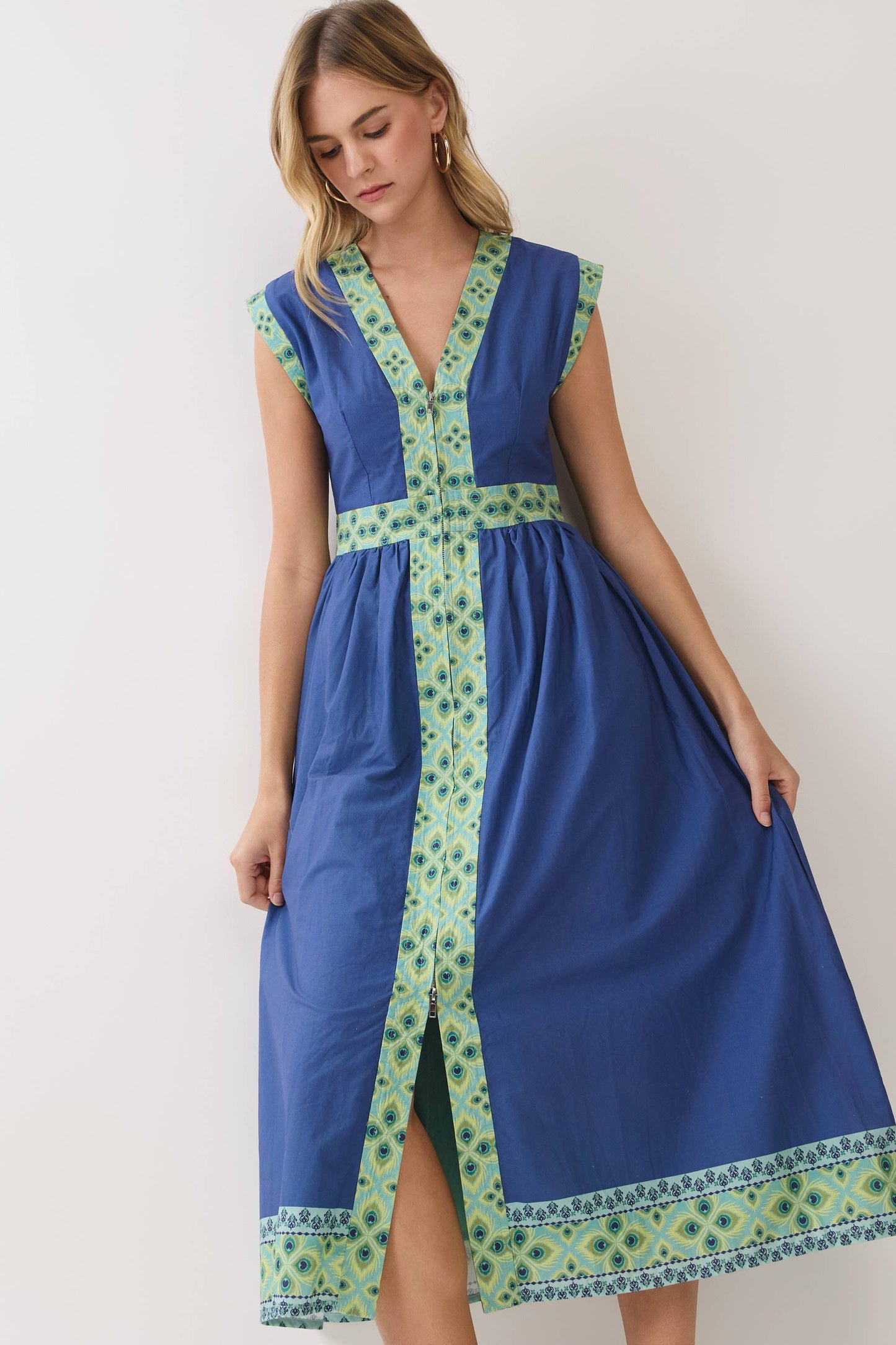 Contrast Border Print Zip-Front Midi Dress