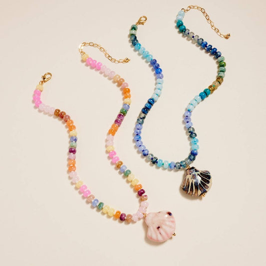 17 In Ombre Beaded Ceramic Shell Pendant Necklace: Blue