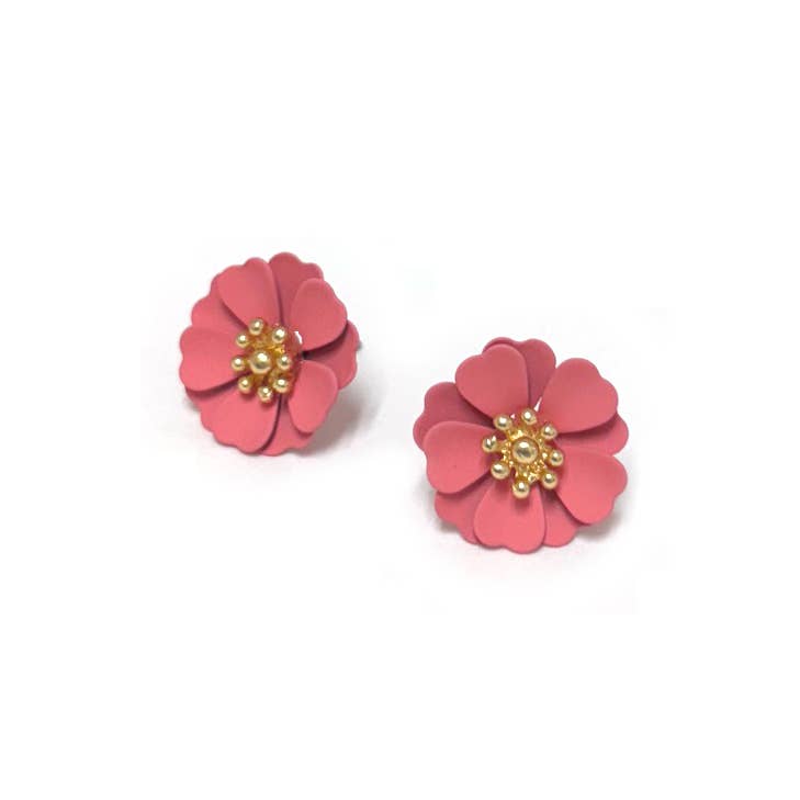 Lightweight Flower Metal with Golden Pollen Post Earrings: Pink