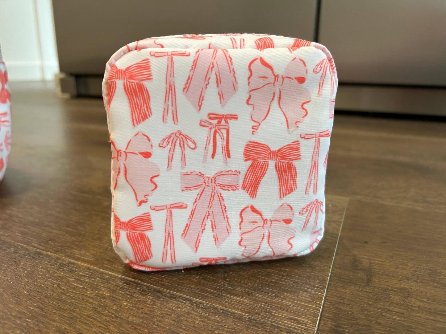 Coral Bow Nylon: Small