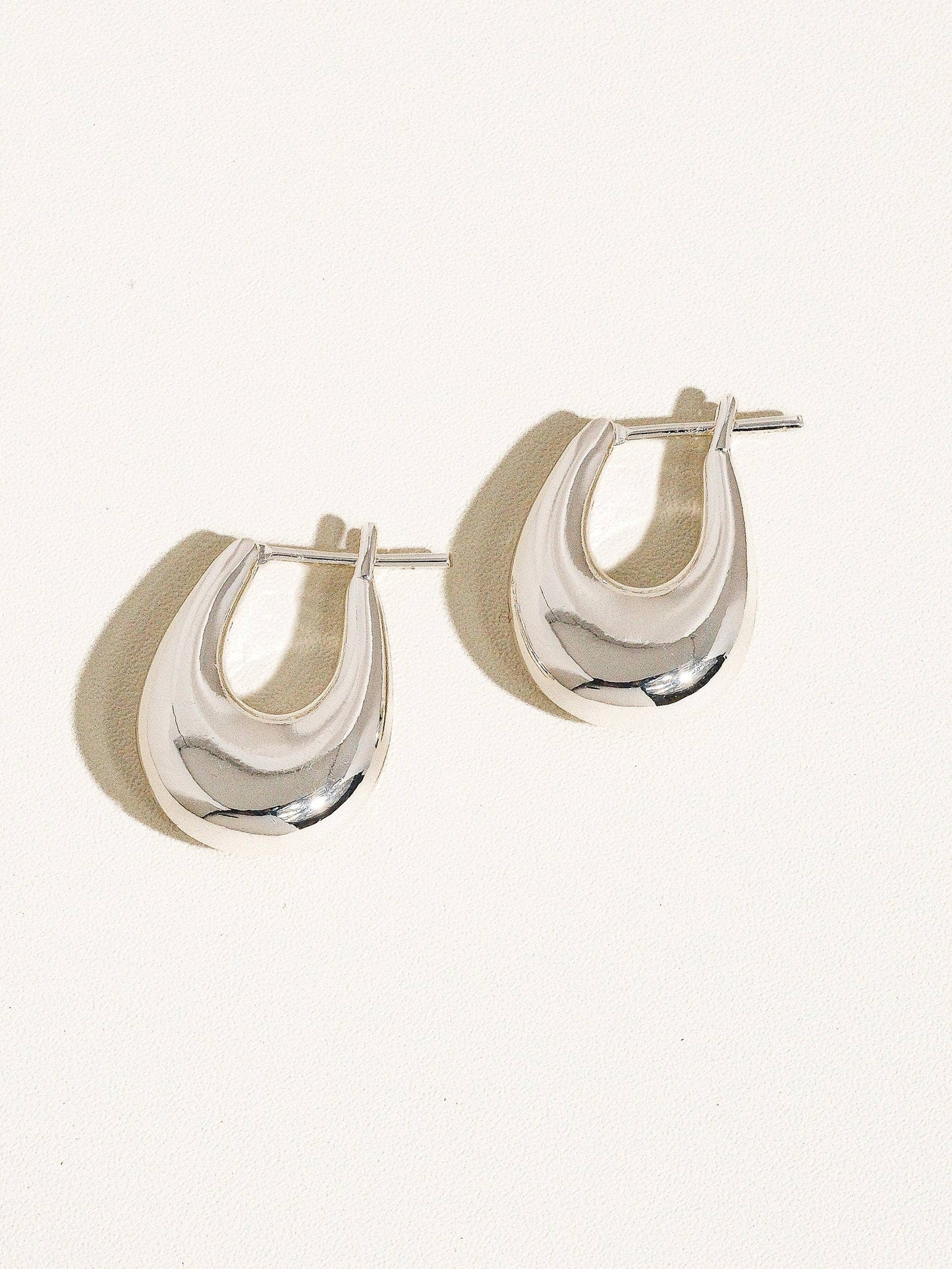 Quinn 18K Classic Droplet Hoop Earring: Silver